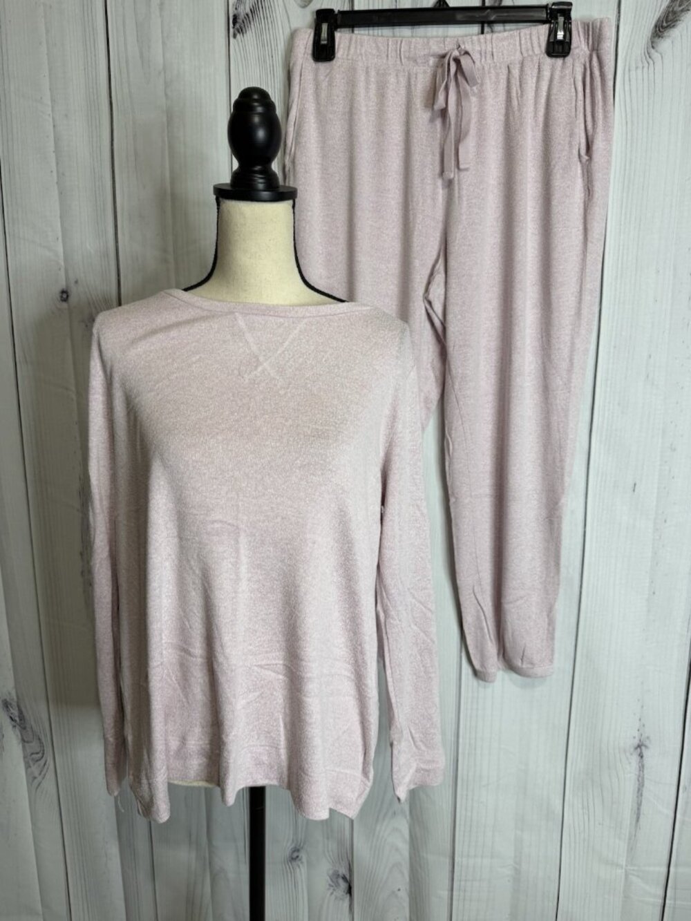Loft Sleep Pajamas Sz Large 2-Piece Set Pink Fleece Long Sleeve Scoop Neck